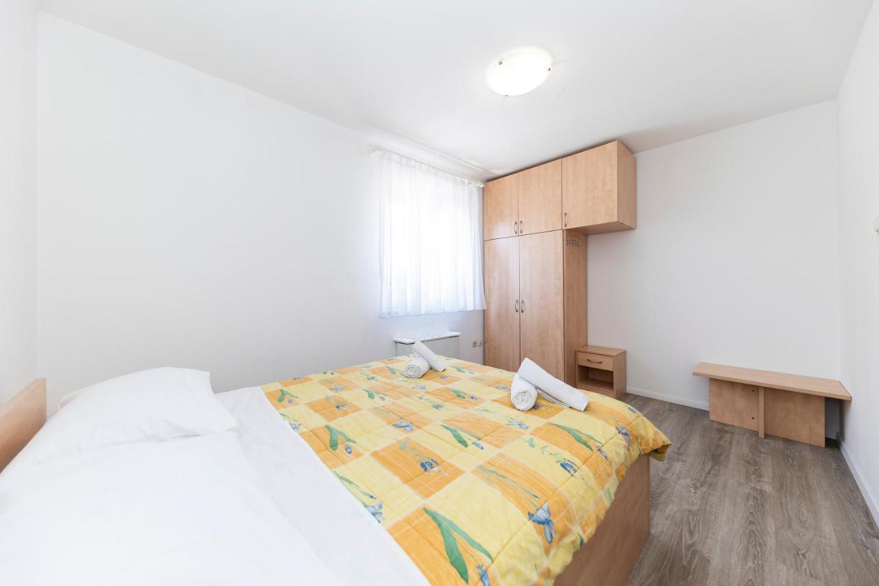 זאדאר Guesthouse Villa Irena מראה חיצוני תמונה