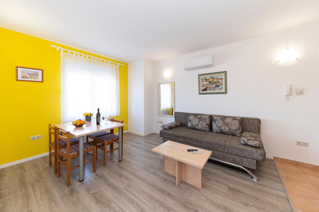 זאדאר Guesthouse Villa Irena מראה חיצוני תמונה