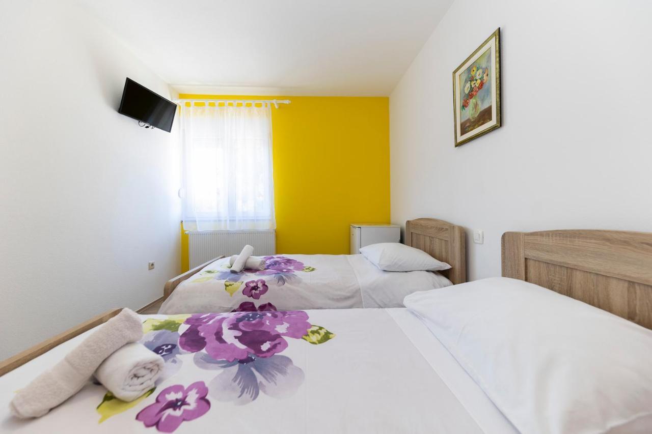 זאדאר Guesthouse Villa Irena מראה חיצוני תמונה