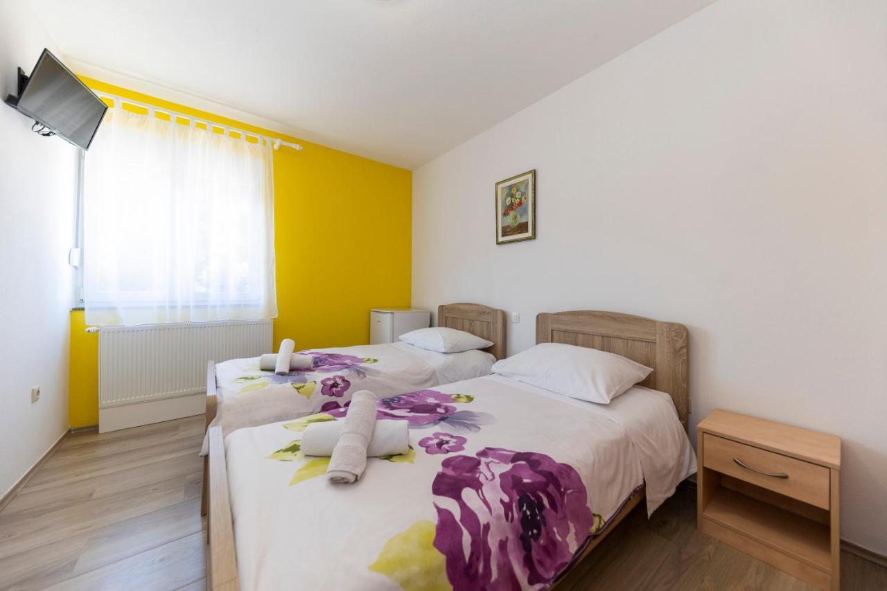 זאדאר Guesthouse Villa Irena מראה חיצוני תמונה