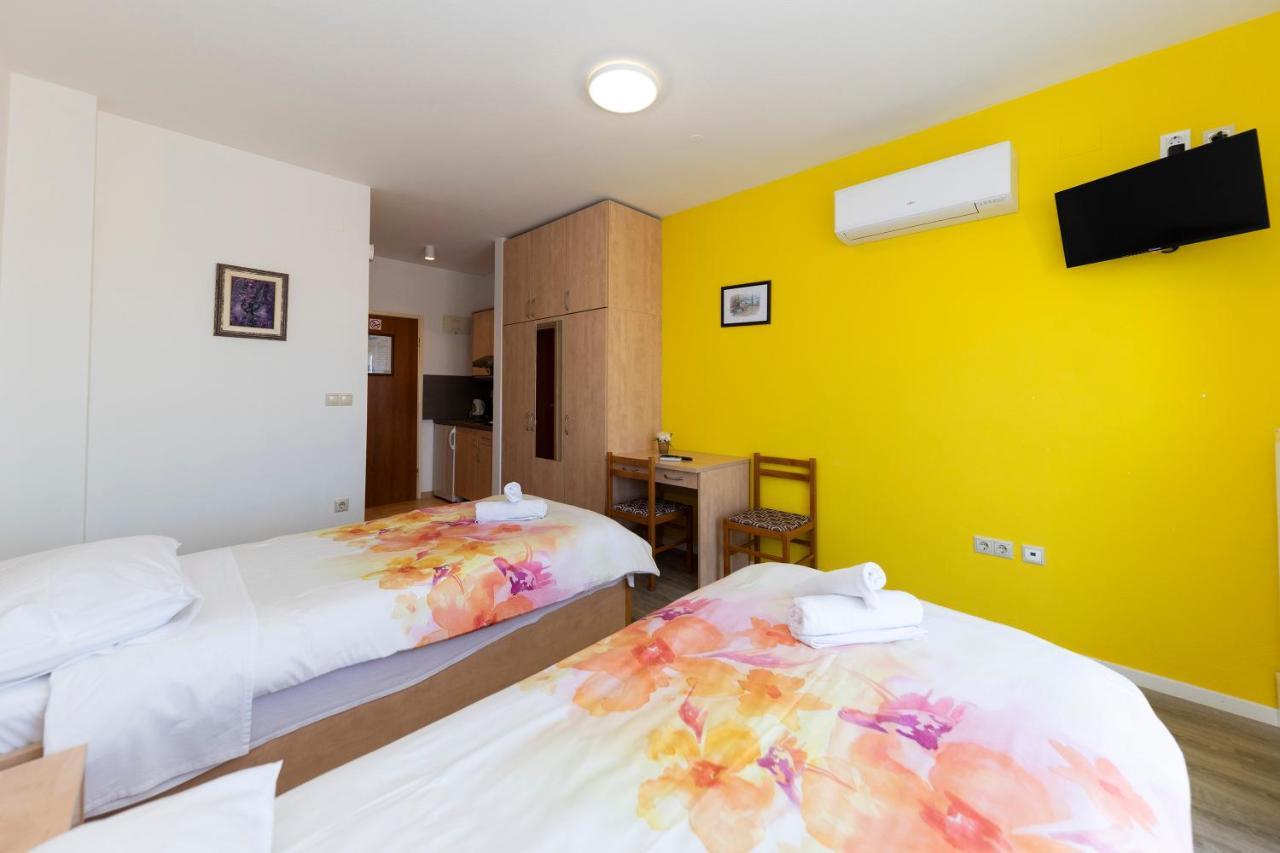 זאדאר Guesthouse Villa Irena מראה חיצוני תמונה