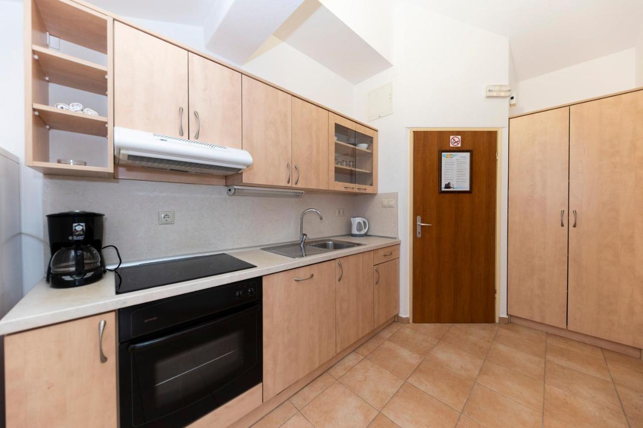זאדאר Guesthouse Villa Irena מראה חיצוני תמונה