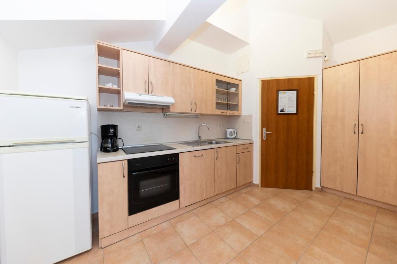 זאדאר Guesthouse Villa Irena מראה חיצוני תמונה