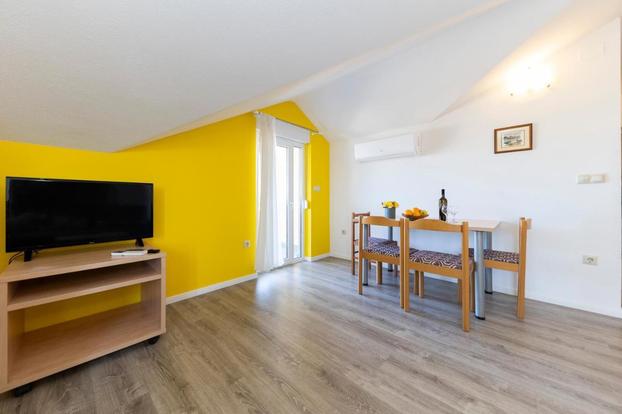 זאדאר Guesthouse Villa Irena מראה חיצוני תמונה