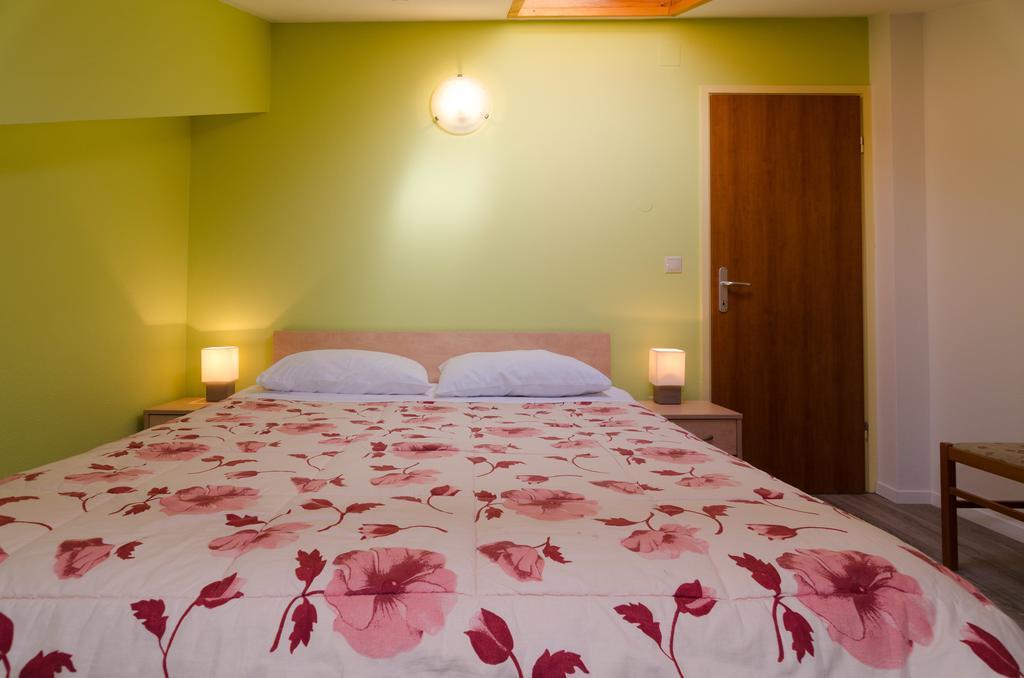 זאדאר Guesthouse Villa Irena מראה חיצוני תמונה